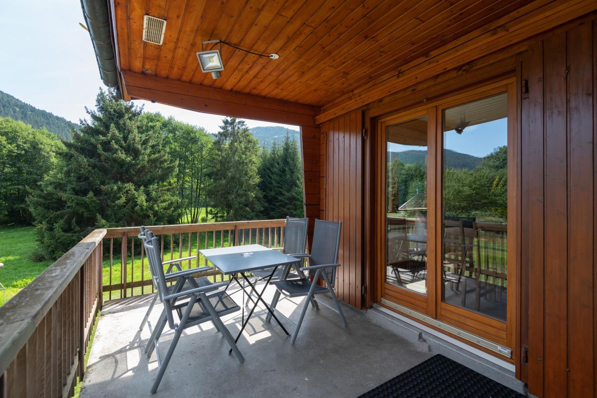 Chalets Du Bouchot & Jacuzzi Privatif Proximite Gerardmer & La Bresse Rochesson Экстерьер фото